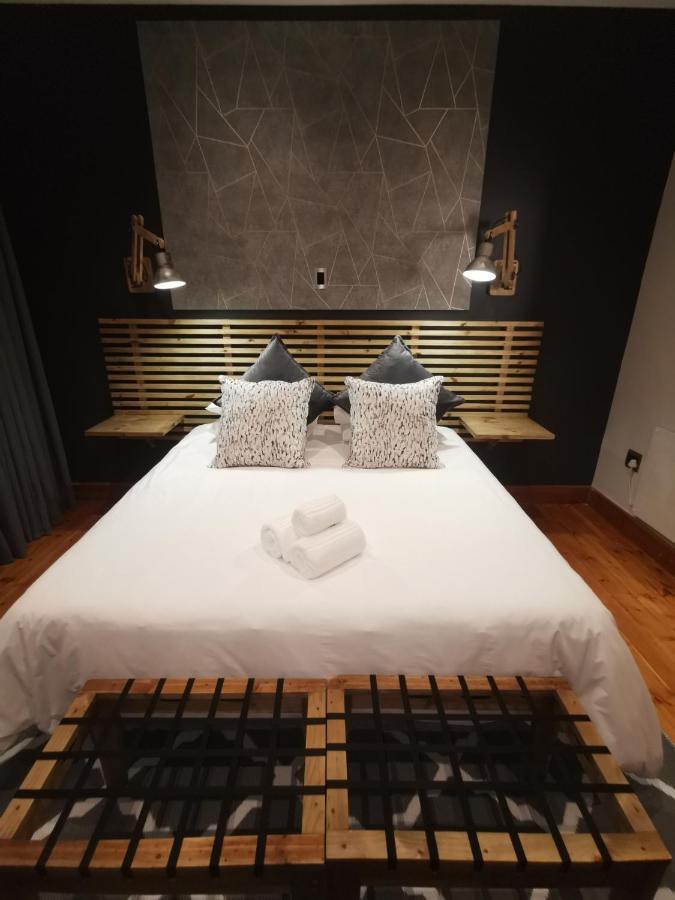Guest Suites On Connor บลูมฟอนเทน ภายนอก รูปภาพ